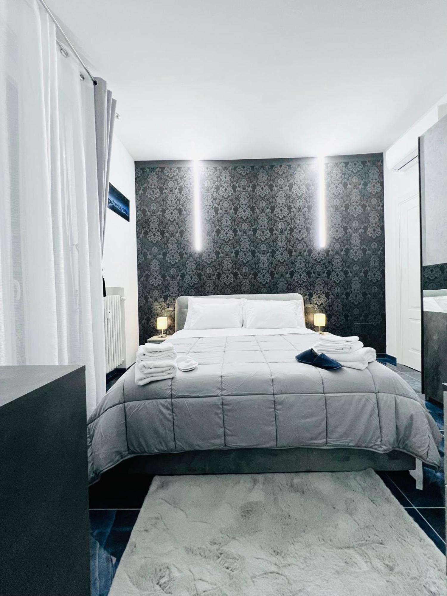 Seven Nights Bologna Bed and Breakfast Buitenkant foto